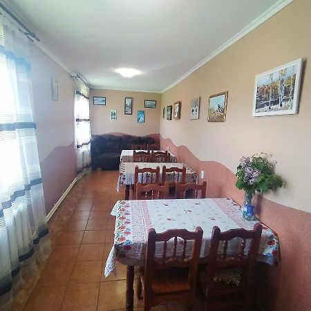 Мальва Διαμέρισμα Lazeshchyna Εξωτερικό φωτογραφία